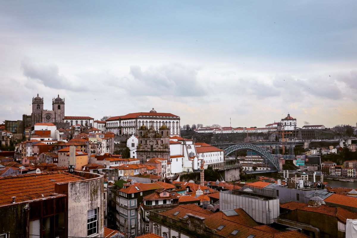 View_of_Porto,_Portugal.jpg